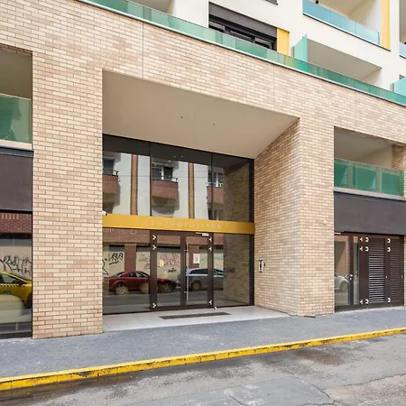 Bp Flat- New With Balcony *